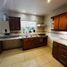 8 Bedroom House for sale in Araucania, Lautaro, Cautin, Araucania