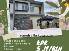 4 Bedroom House for sale in Gayungan, Surabaya, Gayungan