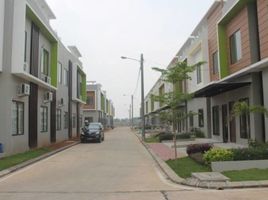 10 Kamar Vila for sale in Telukjambe, Karawang, Telukjambe