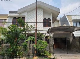 5 Schlafzimmer Haus zu verkaufen in Sukolilo, East Jawa, Sukolilo