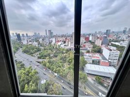 656 m2 Office for rent in Mexique, Tultitlan, Mexico, Mexique