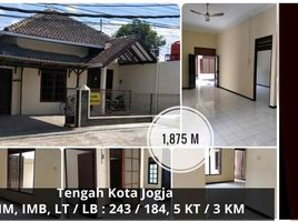 5 Kamar Vila for sale in Banguntapan, Bantul, Banguntapan