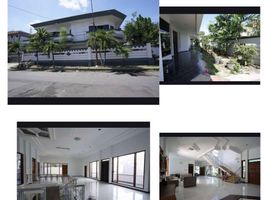 5 Bedroom House for sale in Siloam Hospitals Surabaya, Gubeng, Gubeng