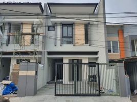 4 Bedroom House for sale in East Jawa, Mulyorejo, Surabaya, East Jawa