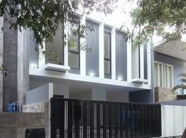 4 Bedroom House for sale in Tembalang, Semarang, Tembalang