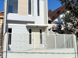 3 Bedroom House for sale in Wiyung, Surabaya, Wiyung