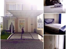 5 Kamar Vila for sale in Lakarsantri, East Jawa, Lakarsantri, Surabaya, East Jawa, Indonesia