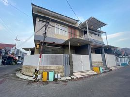 Villa en venta en Tambaksari, East Jawa, Tambaksari