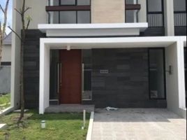 3 Kamar Vila for sale in Lakarsantri, East Jawa, Lakarsantri, Surabaya, East Jawa, Indonesia