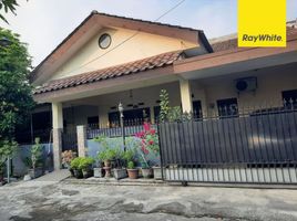 4 Bedroom House for sale in Waru, Sidoarjo, Waru