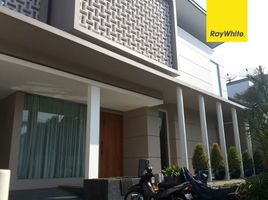 4 Bedroom House for sale in Medistra Hospital, Mampang Prapatan, Kebayoran Baru