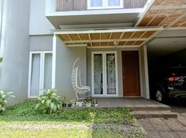 4 Bedroom Villa for sale in Ciputat, Tangerang, Ciputat