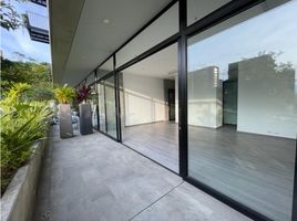 65 m² Office for rent in Colombia, Medellín, Antioquia, Colombia