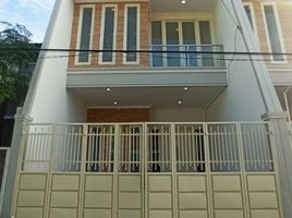 3 Habitación Villa en venta en Mulyorejo, East Jawa, Mulyorejo