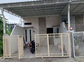 2 Habitación Casa en venta en Wiyung, East Jawa, Wiyung