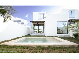 2 Schlafzimmer Haus zu verkaufen in Yaxkukul, Yucatan, Yaxkukul