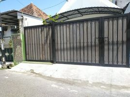 4 Habitación Villa en venta en Kenjeran, East Jawa, Kenjeran