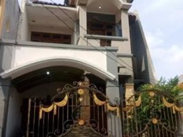 9 Kamar Rumah for sale in Wonokromo, Surabaya, Wonokromo