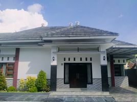 3 Bedroom Villa for sale in Banguntapan, Bantul, Banguntapan