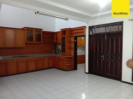 4 Kamar Rumah for sale in Wonocolo, Surabaya, Wonocolo