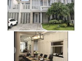 5 Schlafzimmer Villa zu verkaufen in Dukuhpakis, East Jawa, Dukuhpakis