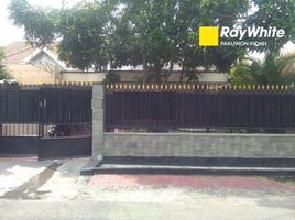 9 Kamar Rumah for sale in Wonokromo, Surabaya, Wonokromo