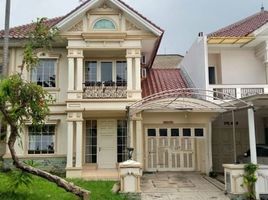 3 Bedroom House for sale in Wiyung, Surabaya, Wiyung