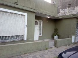 2 Bedroom House for sale in Quilmes, Buenos Aires, Quilmes