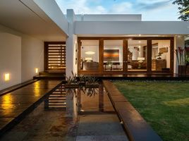 4 Bedroom House for sale in Bogota, Cundinamarca, Bogota