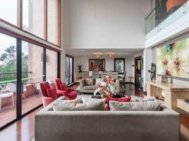 6 Bedroom House for sale in Fundacion Cardioinfantil-Instituto de Cardiologia, Bogota, Bogota