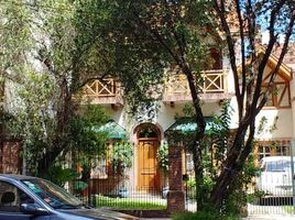 4 Bedroom House for sale in Lanus, Buenos Aires, Lanus