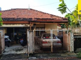 Maison 5 chambre à vendre à Tambaksari, East Jawa, Tambaksari
