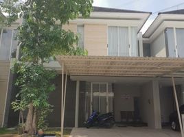 5 Bedroom House for sale in Wiyung, Surabaya, Wiyung