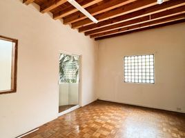 350 m² Office for rent in Monterrey, Nuevo Leon, Monterrey