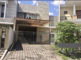 6 Bedroom House for sale in Dukuhpakis, Surabaya, Dukuhpakis