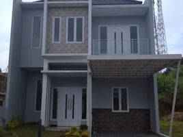 3 Kamar Vila for sale in Husein Sastranegara International Airport, Andir, Cimahi Tengah