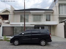 5 Habitación Casa en venta en Tambaksari, East Jawa, Tambaksari