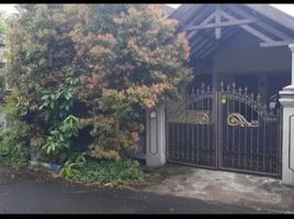 3 Bedroom House for sale in Gayungan, Surabaya, Gayungan