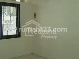 4 chambre Maison for rent in Semarang Barat, Semarang, Semarang Barat