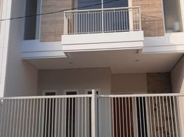 3 Habitación Villa en venta en Mulyorejo, East Jawa, Mulyorejo
