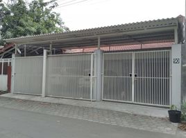 4 Bedroom House for sale in Wonokromo, Surabaya, Wonokromo