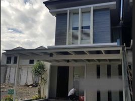4 Habitación Villa en venta en Lakarsantri, East Jawa, Lakarsantri