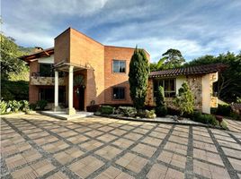 4 Bedroom House for sale in Antioquia, Envigado, Antioquia