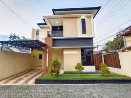 4 Bedroom Villa for sale in Mlati, Sleman, Mlati