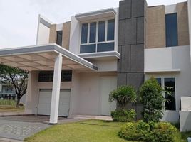 4 Bedroom House for sale in East Jawa, Mulyorejo, Surabaya, East Jawa