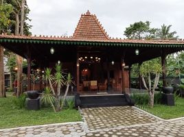 4 Bedroom Villa for sale in Seyegan, Sleman, Seyegan