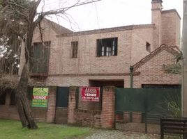 3 Bedroom House for sale in Lomas De Zamora, Buenos Aires, Lomas De Zamora