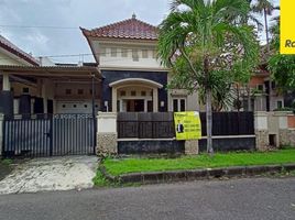 4 Bedroom House for sale in Gunung Anyar, Surabaya, Gunung Anyar