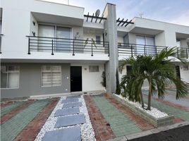 3 Bedroom Villa for sale in Cundinamarca, Ricaurte, Cundinamarca