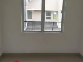 4 Bedroom House for sale in Aeon Mall Jakarta Garden City, Cakung, Cakung